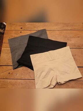 Seamless High-Waist Shapewear Shorts Trio - Beige, Black, Gray